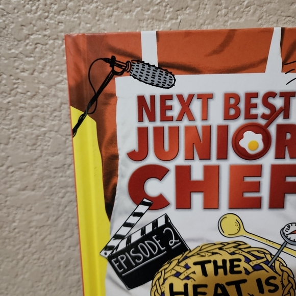 Next Best Junior Chef Book The Heat is On - Picture 2 of 8